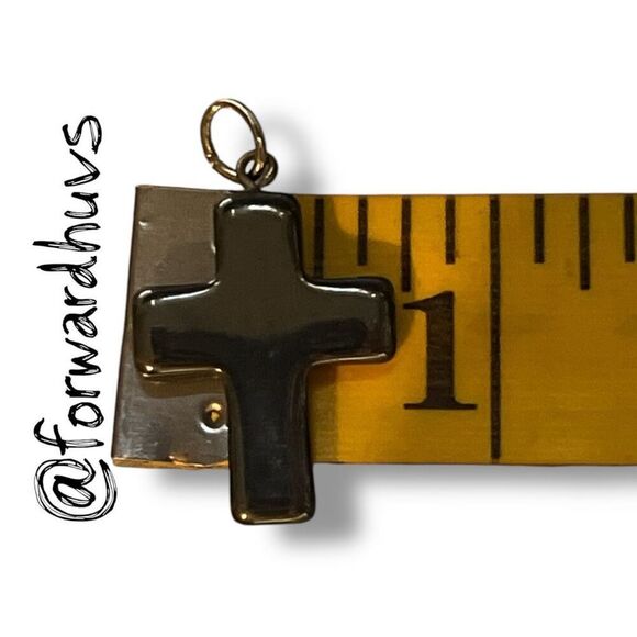 Bundle Sale 3 for $15 | Vintage 90’s–Y2K Hematite Cross Pendant - Picture 5 of 6